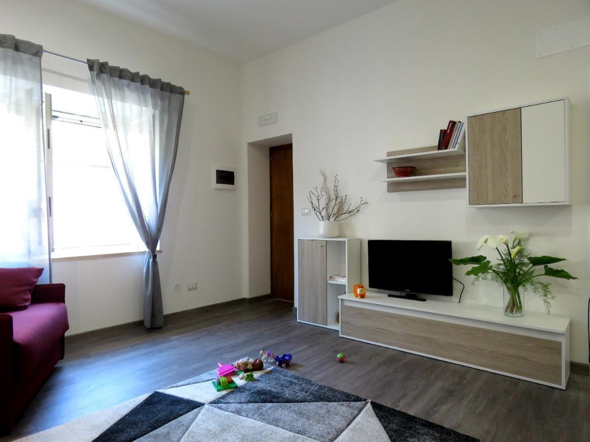 Bed and Breakfast Porta Del Vento Джардіні-Наксос Екстер'єр фото